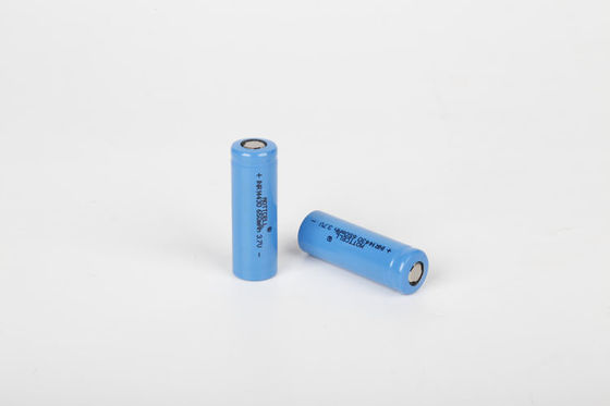 उच्च प्रदर्शन 32700 LiFePo4 बैटरी सेल 3.2V 6000mAh 6ah सौर प्रकाश के लिए