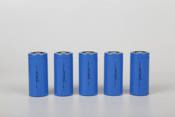 32650 3.2V लाइफपो4 सिलेंडर लिथियम बैटरी 5000mah 6000mah ली आयन सेल