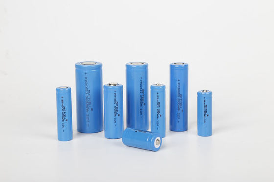 3.7v डीप साइकल सोलर लिथियम आयरन फॉस्फेट बैटरी 18650 लाइफपो4 बैटरी सेल