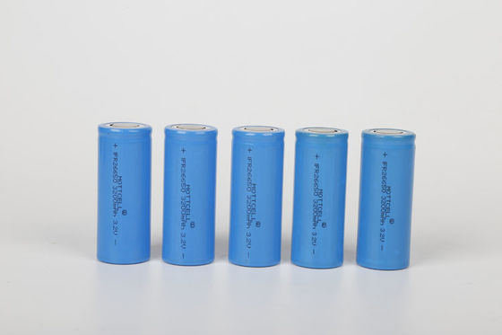 3.2V 6000mah सिलेंडर बैटरी सेल रिचार्जेबल डीप साइकिल 32700 32650 Lifepo4 सेल