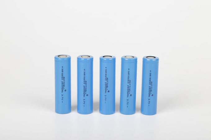 3.2V 18650 लिथियम आयरन बैटरी LIFEPO4 सिलिंड्रिकल बैटरी सेल सौर ऊर्जा 2